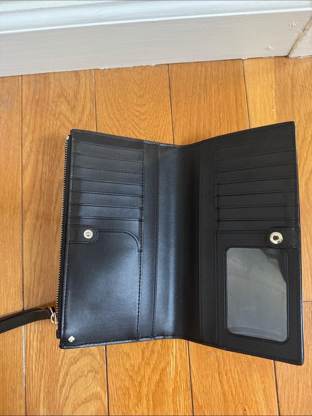 Kate Spade / Black Pebbled Leather Wristlet Wallet with Zip - Picture 3 of 6